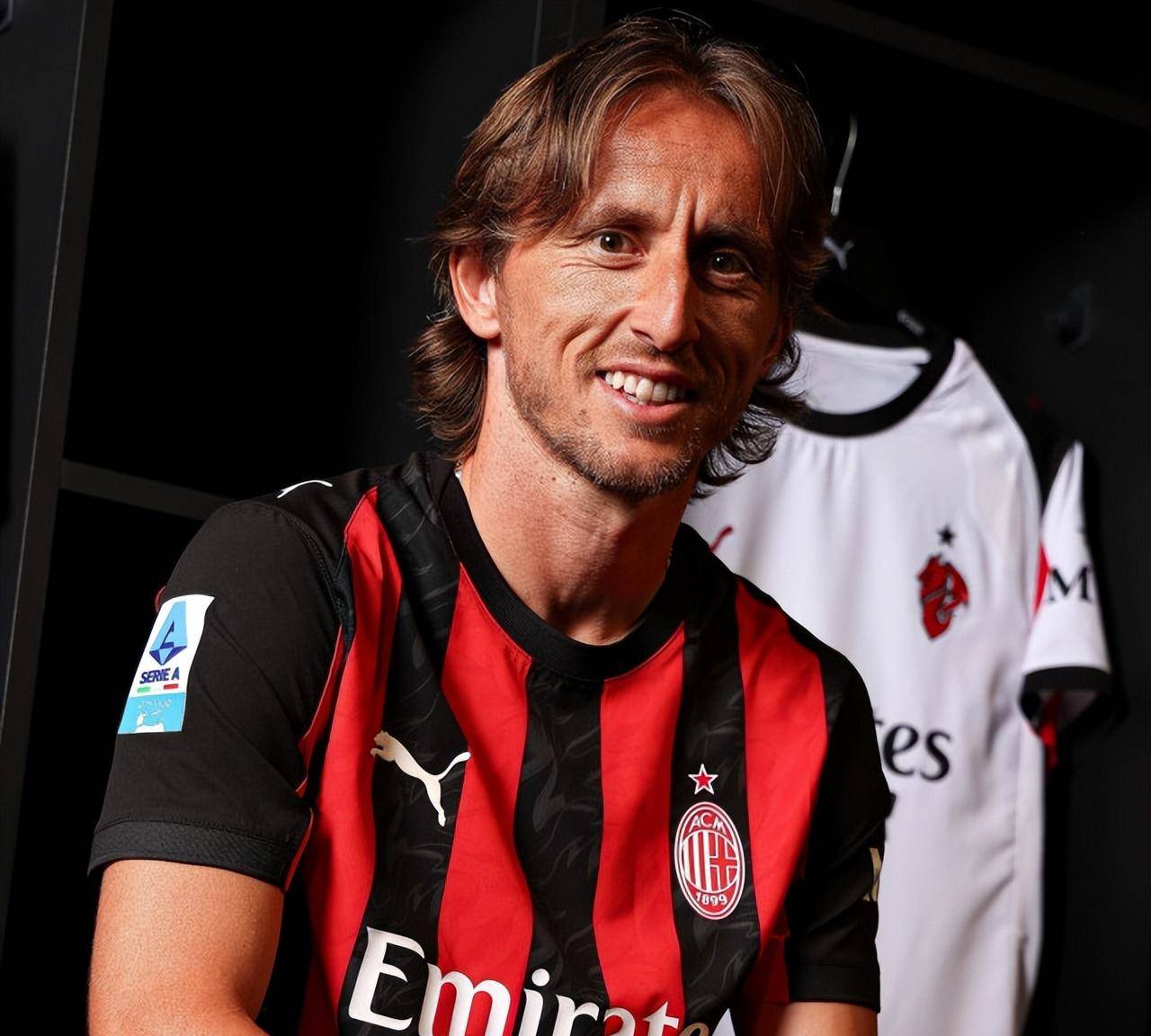 《辐射》霍斯先生演员用油管内容分析角色背景与动机