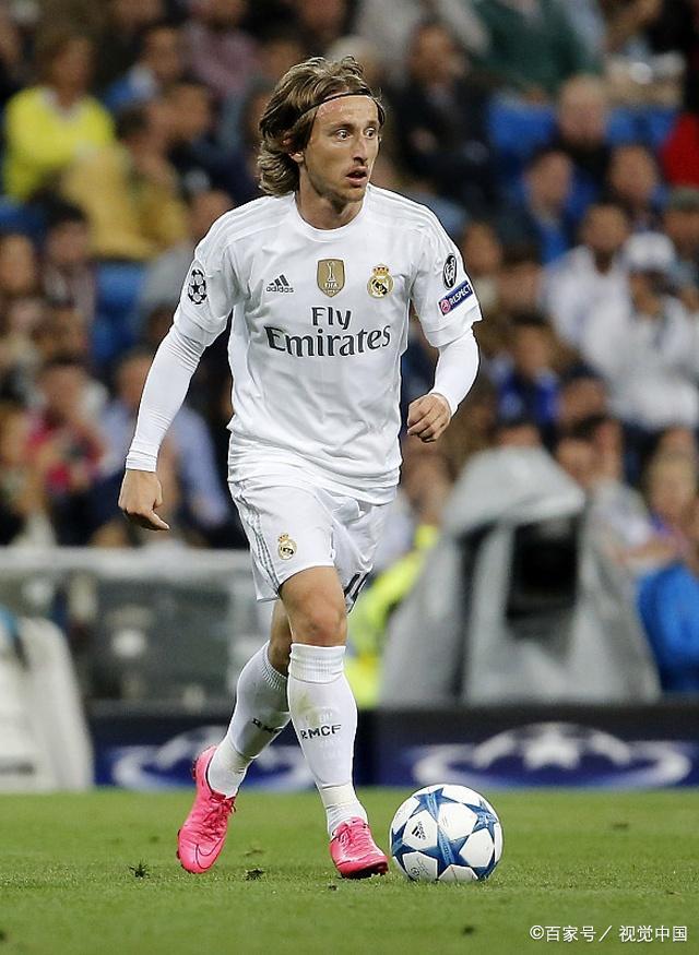 《退役之后的一朗：那个在高中校园里继续挥棒的棒球痴人》