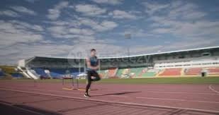 不贪功！率队击败2支争冠热门球队，28岁锋卫，赛后盛赞自己主帅