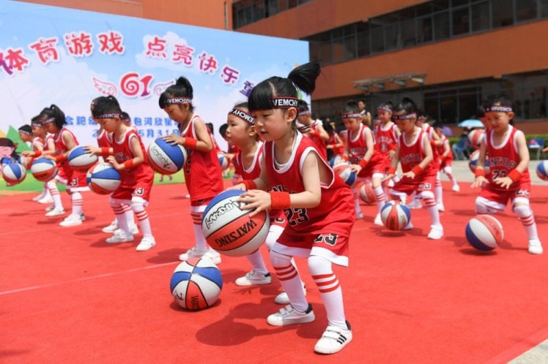 英超 ｜ 枪王萨卡复出在即 有望赶上欧冠战皇马