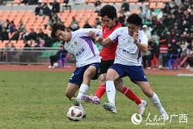 冷门！大巴黎0-1止步法国杯32强 恩里克场边急躁不安