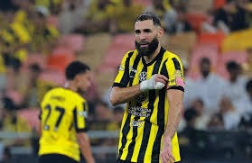 洛杉矶道奇官方推出 2025“双冠纪念版”大谷翔平勋章，全球限量 1700 枚极速售罄