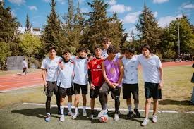 LOL传奇中单官宣退役！连续8年进世界赛，巅峰期把IG打到解散