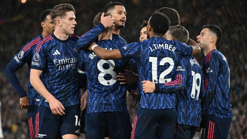 戏剧要来了吗？诺里斯超越角田时四轮出白线，被赛会记录