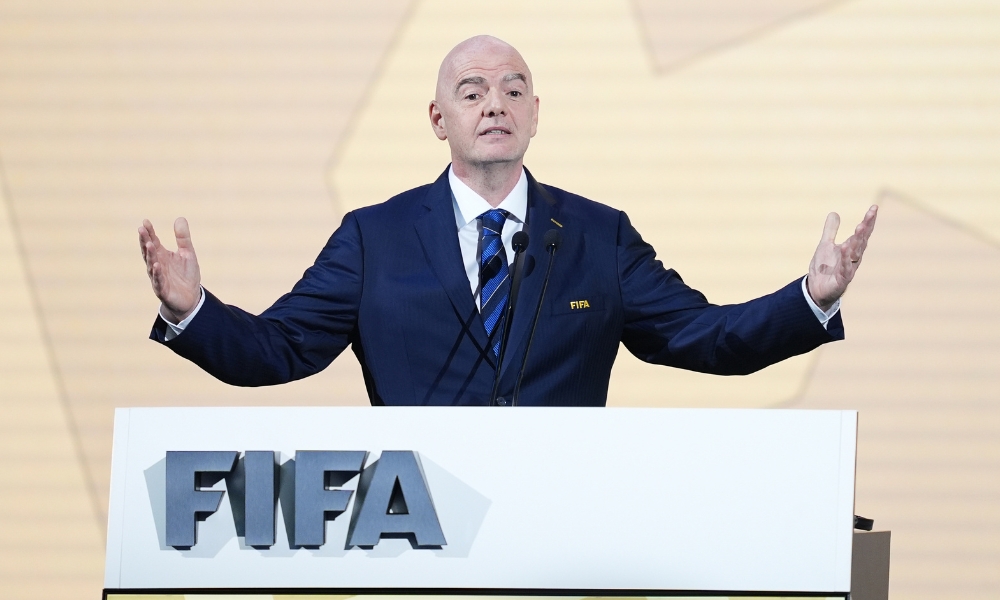 阿德巴约在 阿德巴约在