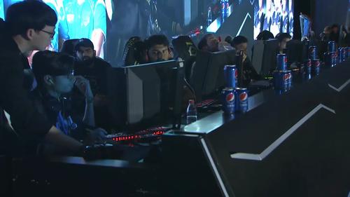 了西亚足球 了西亚足球